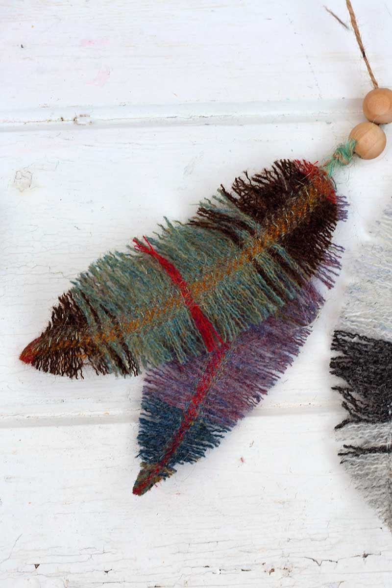 Make Faux Feathers from Fabric and Wire - Threads