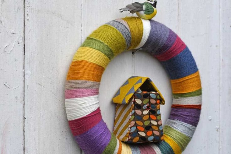 43 Easy Yarn Crafts For Adults You'll Want To Make - Pillar Box Blue