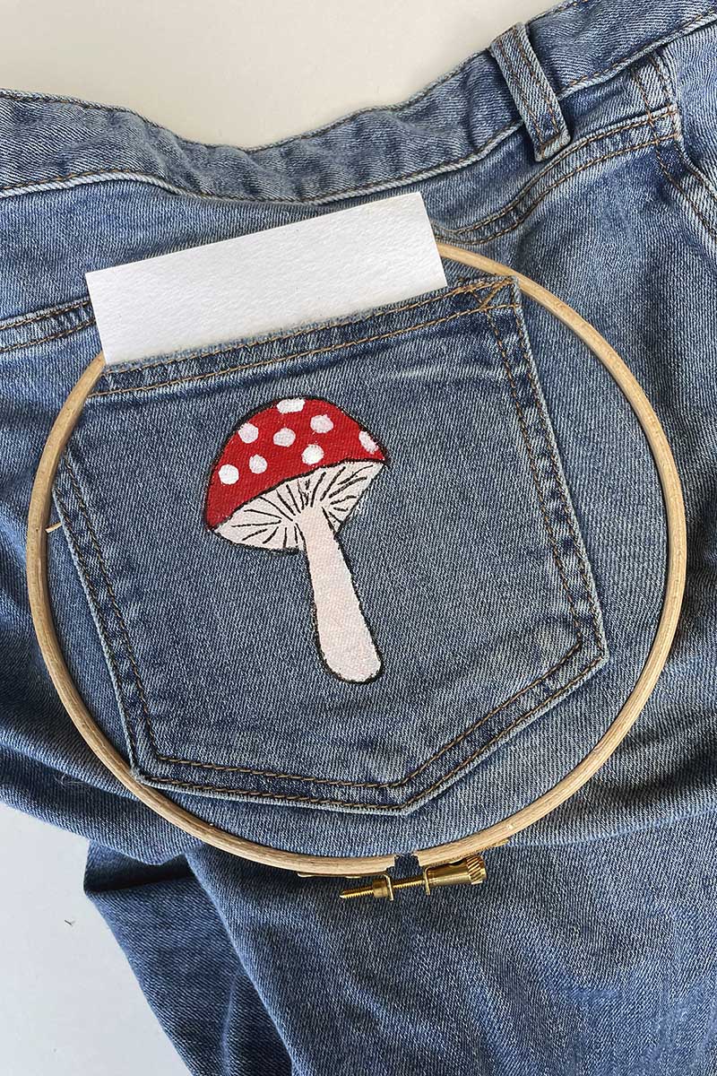 How to Paint on Denim: A Guide to DIY Jeans Painting with a